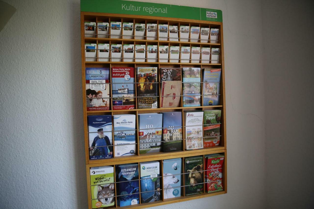 Pension Markt Neustrelitz Extérieur photo